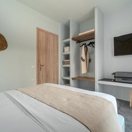 La Perla Suites Agioi Apostoloi  Exteriör bild