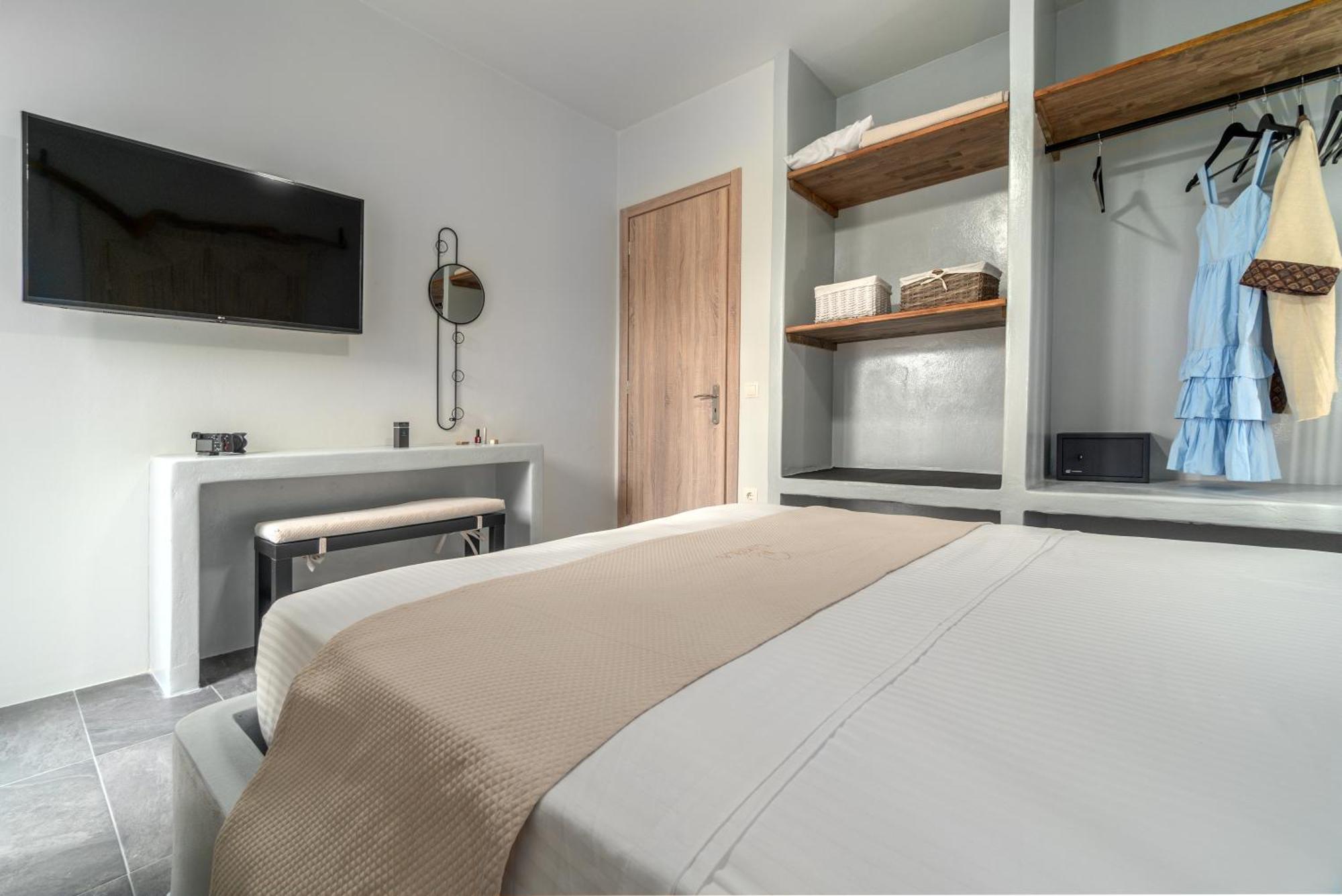 La Perla Suites Agioi Apostoloi  Exteriör bild